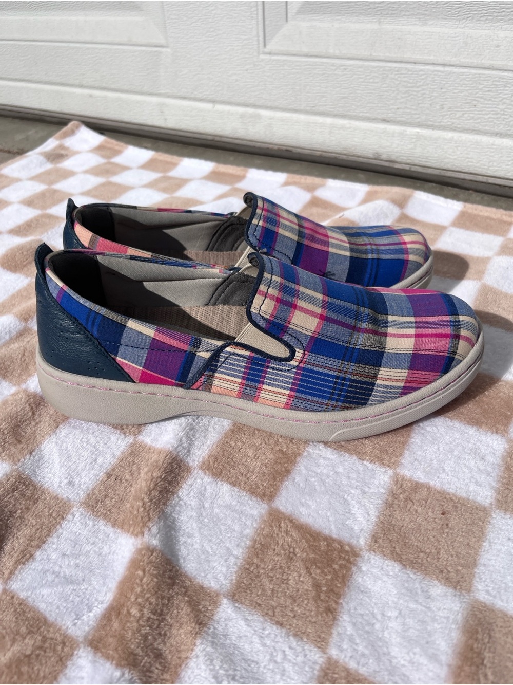 Dansko Plaid Slip on Arch Support Shoes Women’s Size 38